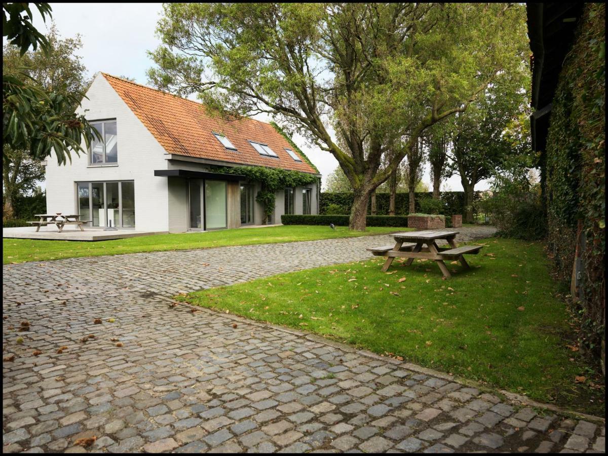 Bed and Breakfast Rooseboom22 Aartrijke Exterior foto
