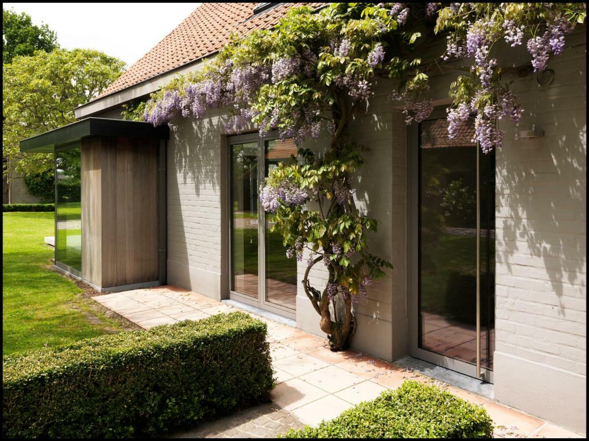Bed and Breakfast Rooseboom22 Aartrijke Exterior foto