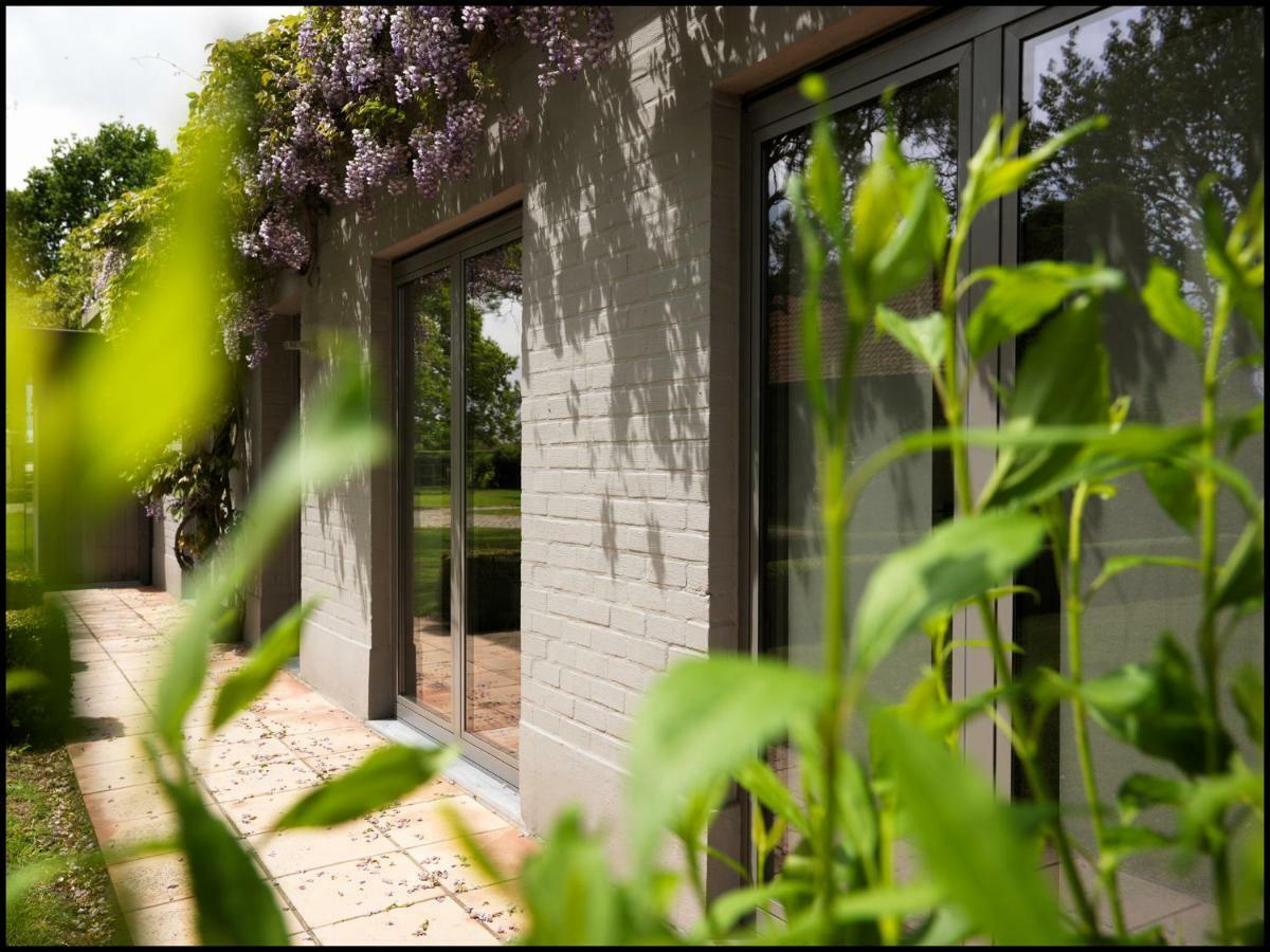 Bed and Breakfast Rooseboom22 Aartrijke Exterior foto